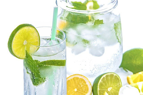 Hydration and Healthy Beverage Choices